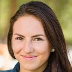 Dubai Wealth Secret-reviews-Sarah Jenkins